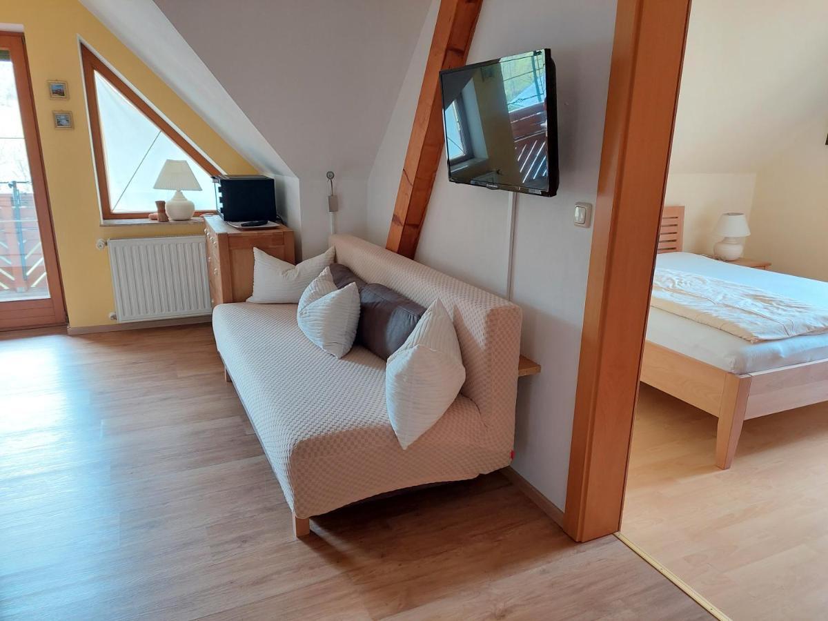 Anna'S Home - Ferienwohnungen Ratsch an der Weinstraße Exterior foto