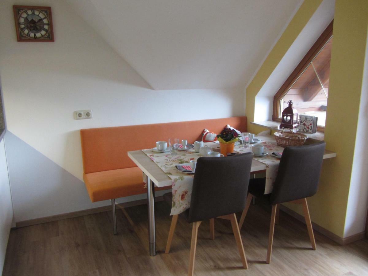Anna'S Home - Ferienwohnungen Ratsch an der Weinstraße Exterior foto